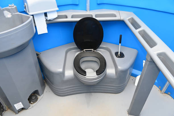 Best Portable bathroom rental  in North Shore, CA